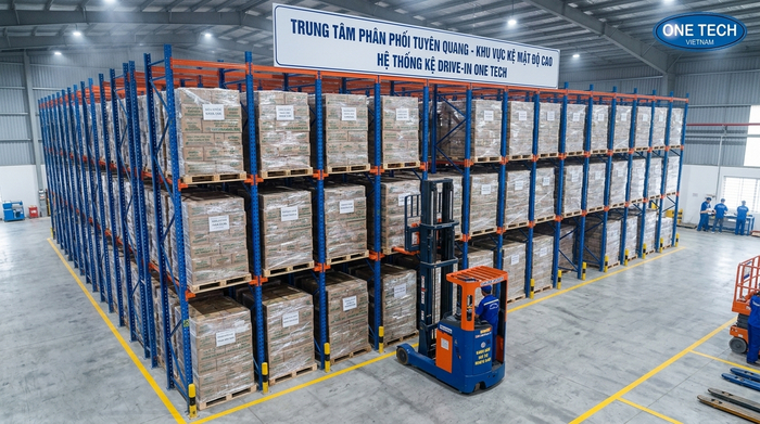 Kệ drive in Tuyên Quang dạng khối sâu tối ưu diện tích kho Hệ thống kệ drive in dạng khối sâu cho kho hàng tại Tuyên Quang